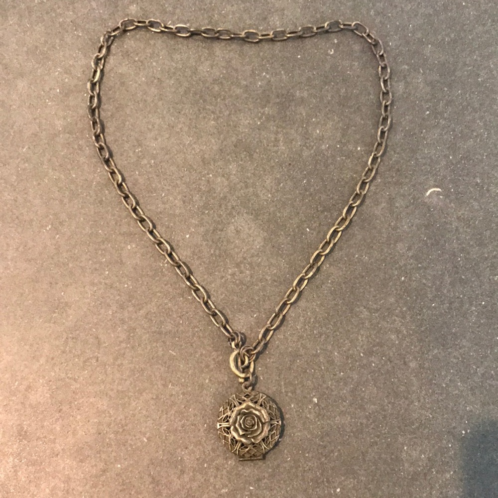 Rose Locket from Jerusalem - Picture 2 of 3